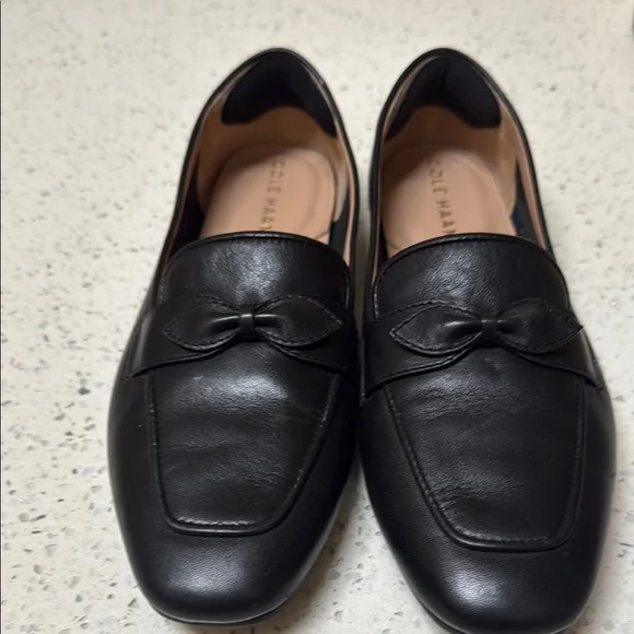 Cole Haan | Shoes | Cole Haan Black Leather Slipon Loafers  display picture 3